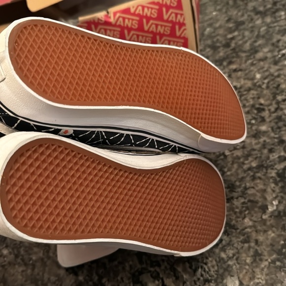 Vans off the wall unisex sk8 Hi slim quil NiB M11 W9.5 - Picture 6 of 9